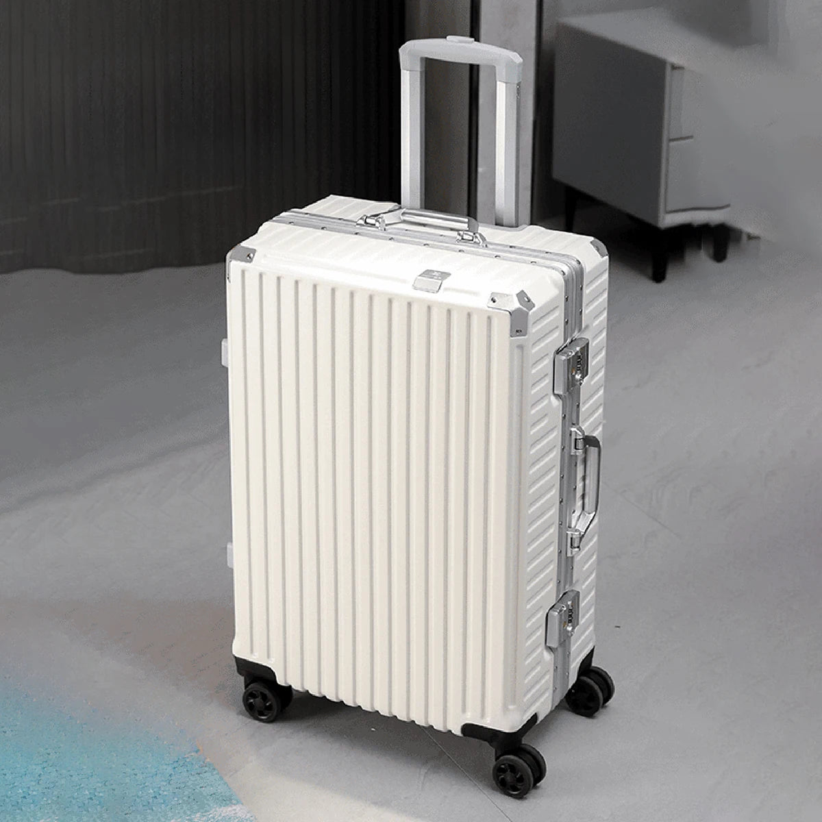 USB Travel Suitcase on Wheels Combination Lock